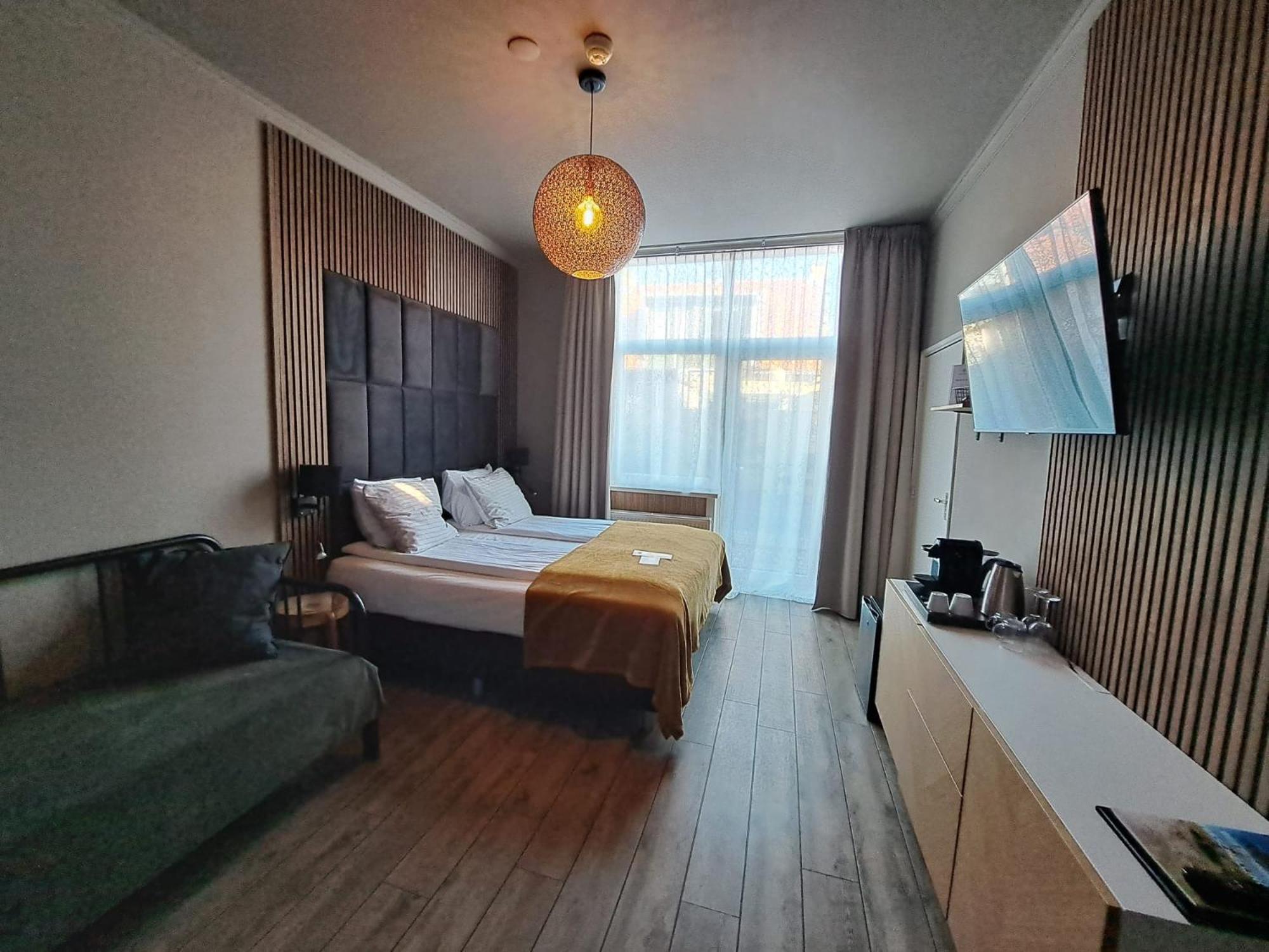 Hotel Buren Вест-Терсхеллинг Экстерьер фото